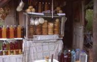 Amenzi date și sucuri, afumături și brânză confiscate