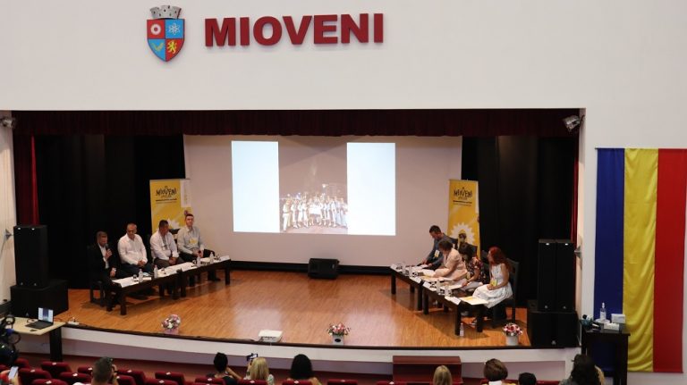 Cea  de-a II-a ediție a Festivalului – Concurs Național de Folclor ”Mioveni s-a lansat oficial
