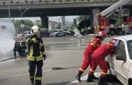 Exerciţiu cu 5 echipaje de pompieri, la Podul viilor
