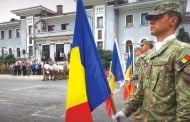 De Ziua Drapelului Naţional Steaguri arborate pe Vârful Moldoveanu