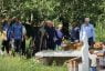 Părinții și fratele criminalului, înmormântați la Stejeret