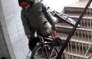 Un bărbat din Bradu a furat o bicicletă în Bascov și a fost prins de poliție la Domnești