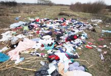 Percheziții și rețineri pentru infracțiuni privind gestionarea ilegală a deșeurilor